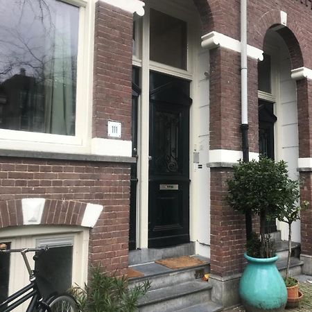 Six Apartment Amsterdam Exterior photo